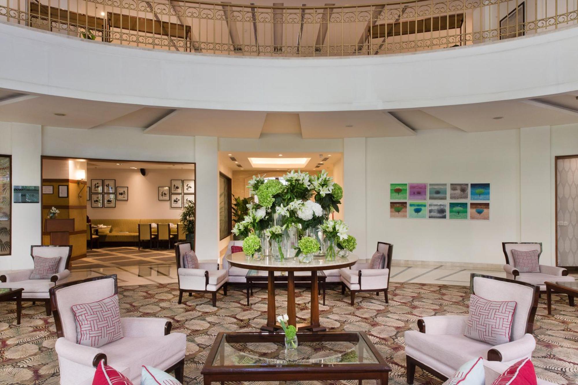 Dlf Club 5 Hotel Gurgaon Buitenkant foto